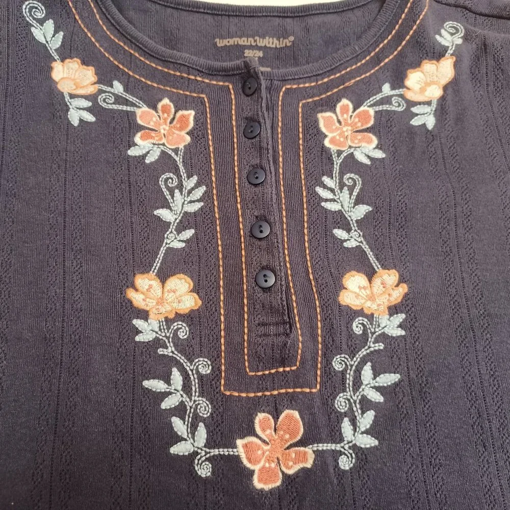 Women Within Blue Embroidered Flower Top Size 1X‎ - Picture 3 of 7